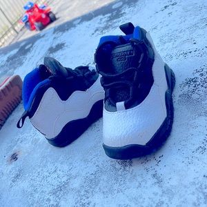 Baby Boy tennis shoes